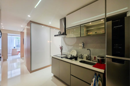 Apartamento Garden - Santa Cecília / Higienópolis - 1 Quartos - Venda / Compra - Quintal