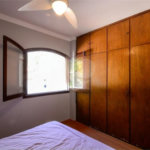 Casa com 4 Dormitórios sendo 1 suíte, com 3 Vagas