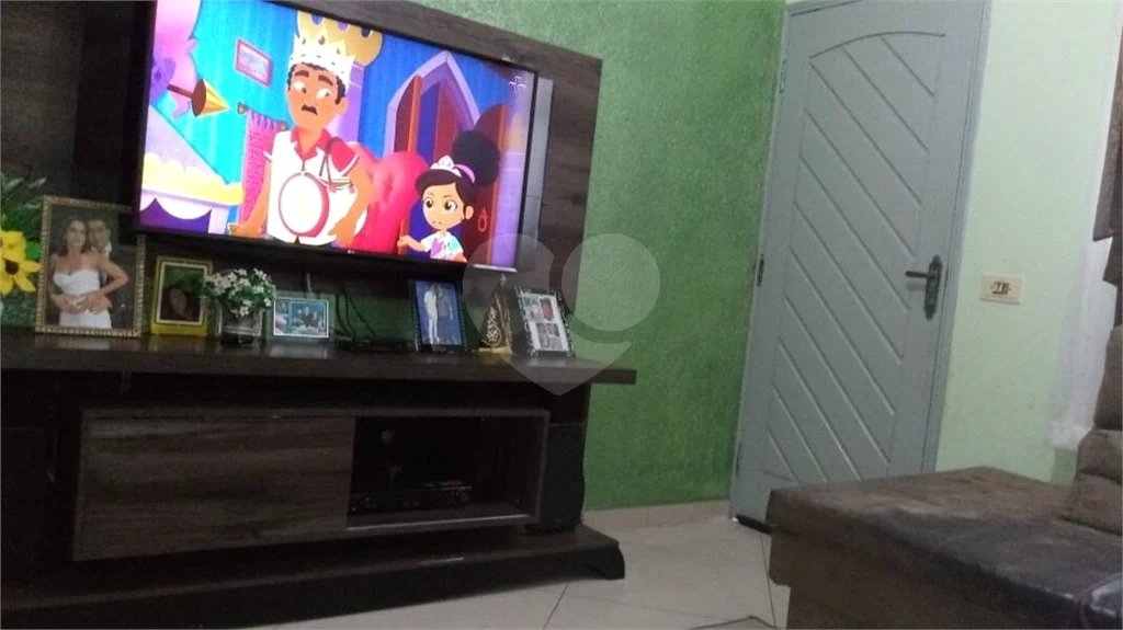 Sobrado com 212m² , 3 dormitórios , 2 vagas , à venda em Santo André.