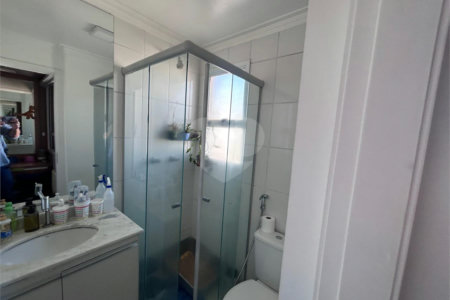 Apartamento a venda.