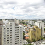 APARTAMENTO COM 3 DORMITÓRIOS, 3 SUÍTES, 3 VAGAS, LAVABO, LAZER, 193 M² - MOEMA