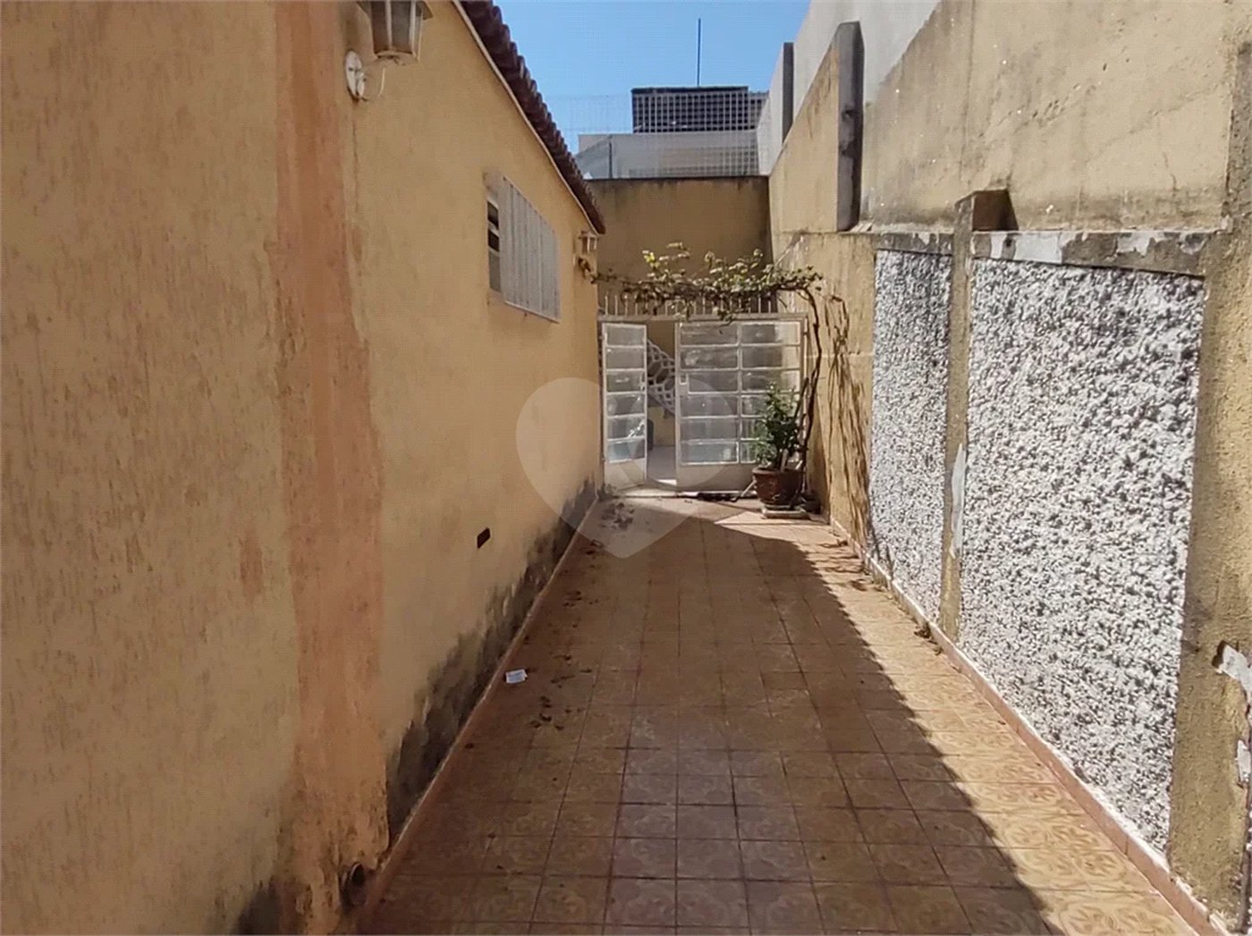 CASA TÉRREA À VENDA NO RESIDENCIAL SANTA TEREZINHA