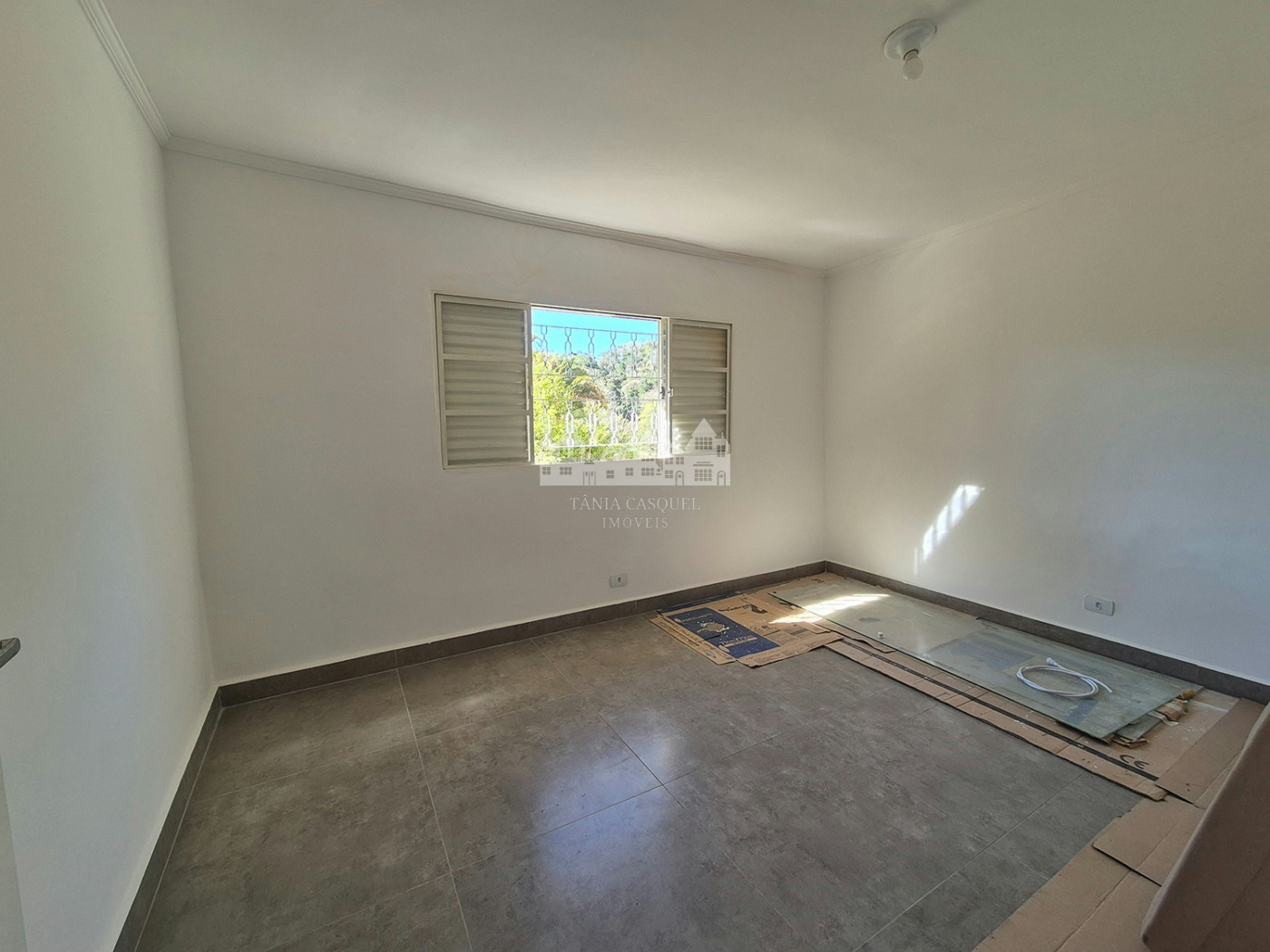 Casa à venda com 3 quartos, sendo 1 suíte, em Ribeirão dos Porcos, Atibaia - SP