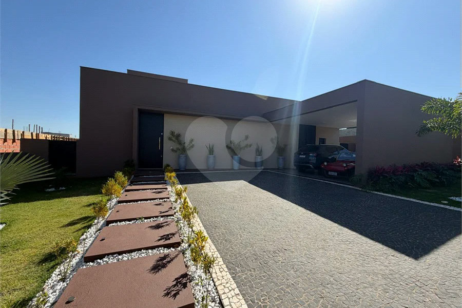 Casa à venda com 4 quartos, sendo 2 suítes,  no condomínio Park Campestre II, Piracicaba - SP