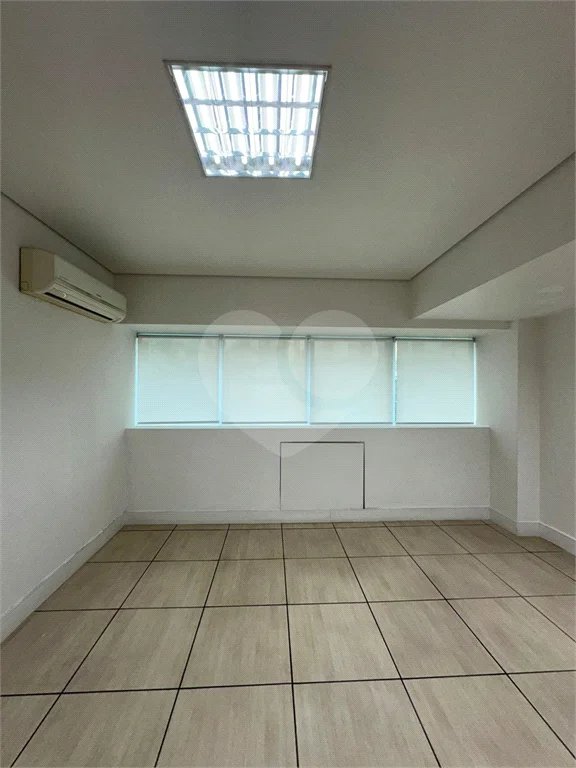 Sala à venda em Jardim Vazani, São Paulo, SP