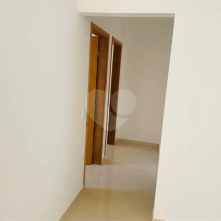 Casa á venda no Bairro Cidade Jardim