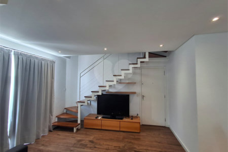 Moema - Apartamento Duplex - Duas Vagas - Lazer Com Quadra de Squash