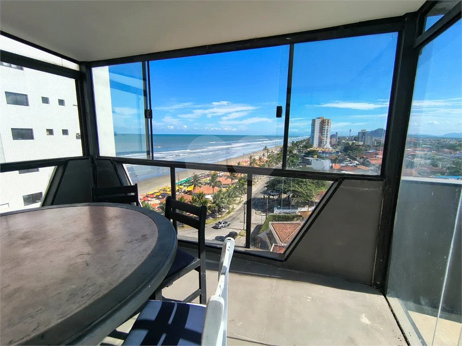 Cobertura em Mongaguá, com vista maravilhosa para o Mar, com hidromassagem