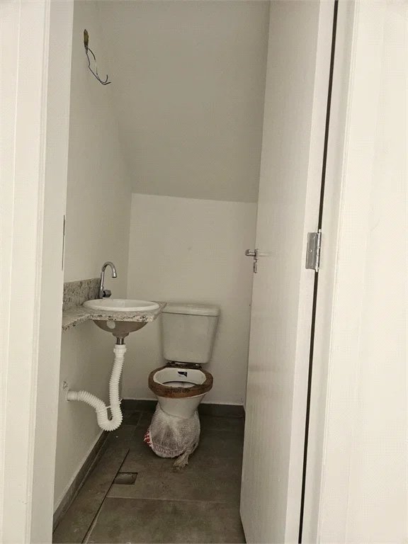 Casa à venda com 2 suítes em Jardim Pinheiros, São Paulo, SP