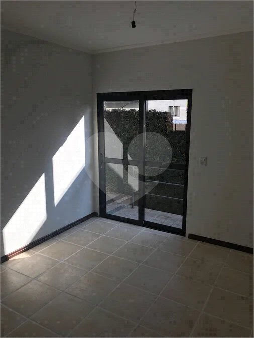 Casa assobradada à venda no Jardim Panorama – Vinhedo/SP