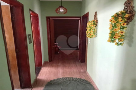 Casa térrea com 125,00 m² .