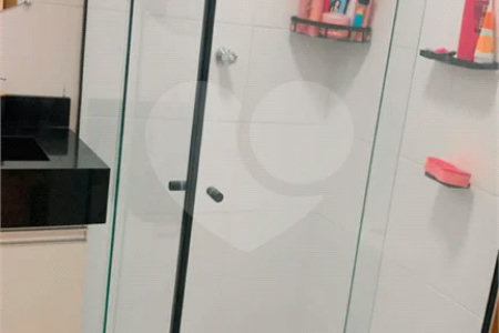 Apartamento de 2 quartos, mobiliado, à venda no bairro de Arthur Alvim
