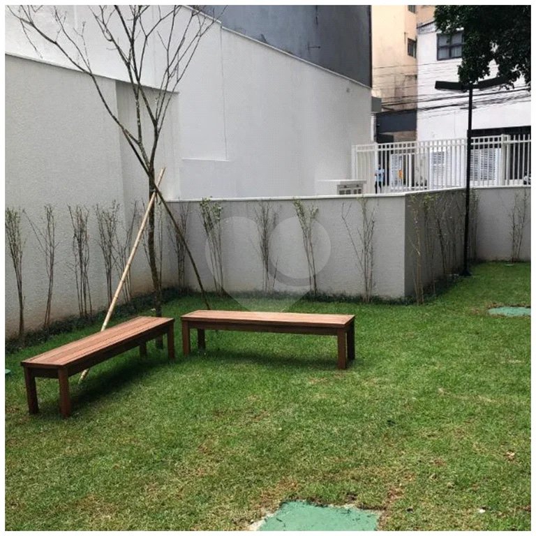 Apartamento à venda na Frei Caneca, 28 m², 1 quarto