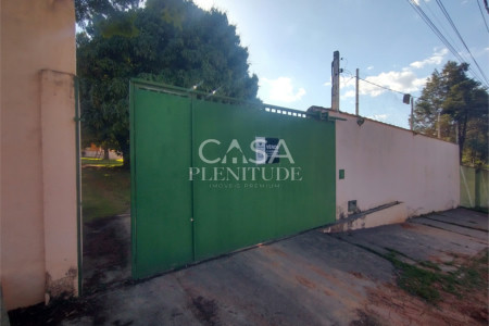 Chácara à venda com 5 quartos, sendo 1 suíte, em Araçoiaba da Serra, SP