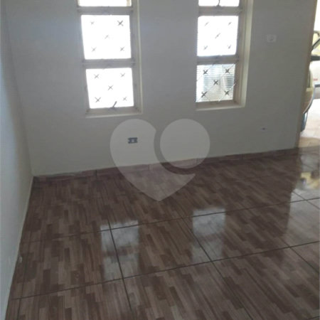 Casa térrea na Vila Brasilia