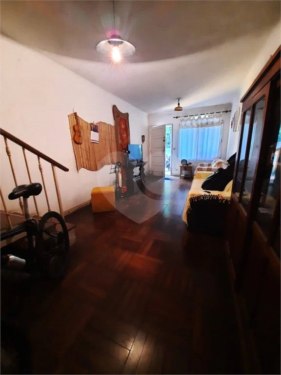 Sobrado à venda com 2 quartos em Granja Julieta, São Paulo, SP