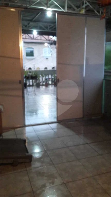 Sobrado à venda na Quarta Parada, para comércio ou residência, entre Alto da Mooca e Belenzinho