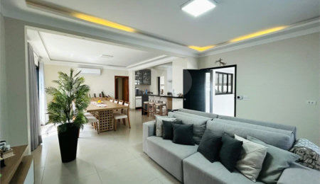 Casa para alugar com 3 quartos, sendo 1 suíte, no Centro, Piracicaba, SP