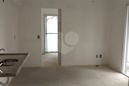 Studio à venda com 28 m² - Aclimação