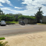 Casa à Venda no Condomínio Damha III – Elegância e Conforto para sua Família