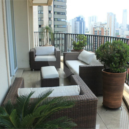 Apartamento na Vila Mariana com 5 dormitórios 04 suítes à venda