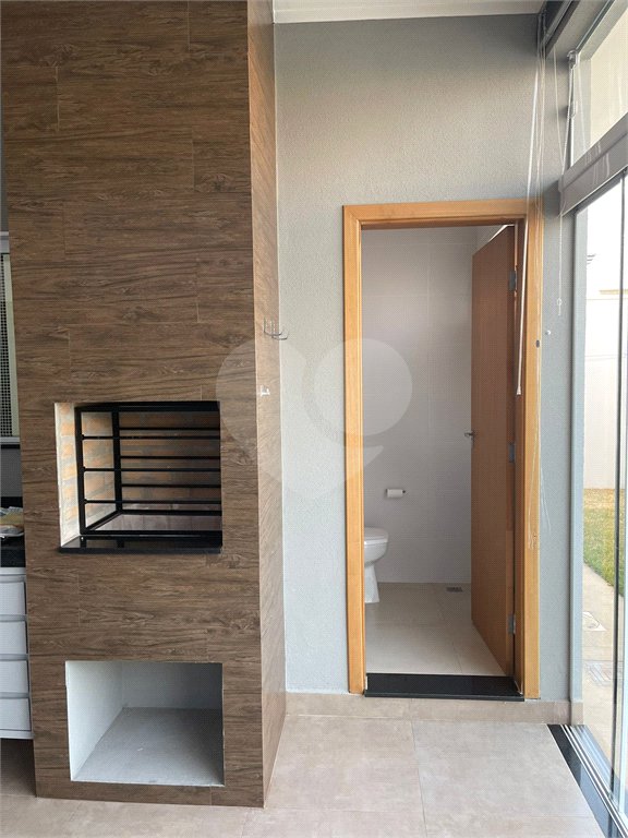 Casa no Condomínio Quebec