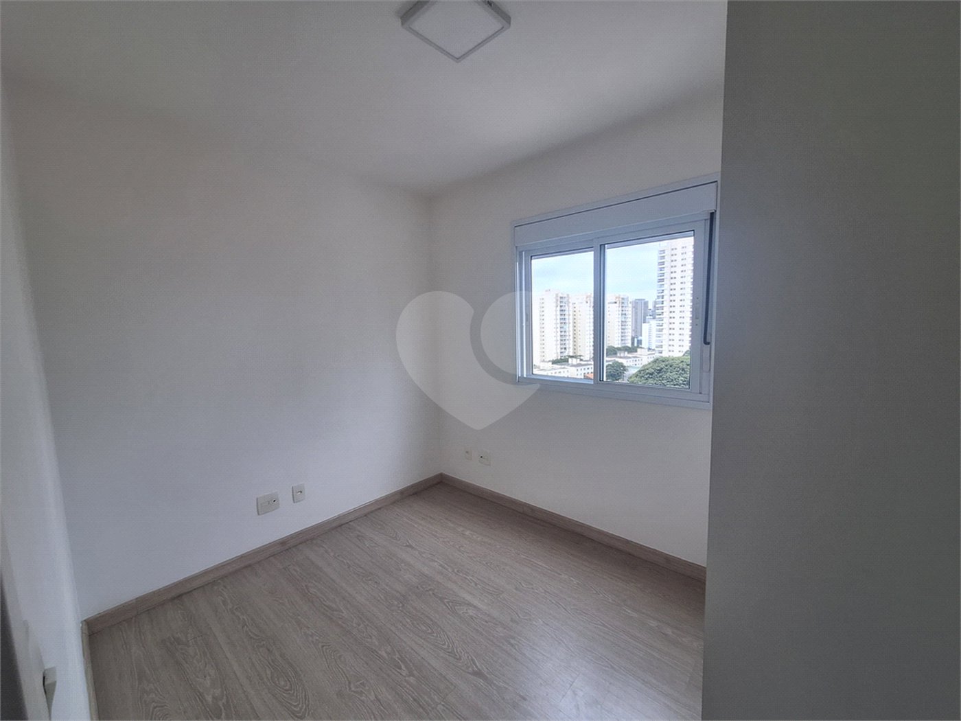 Apartamento à venda em Vila Gumercindo – 55m²