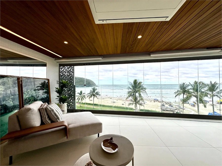 Apartamento à venda com 5 quartos, sendo 4 suítes,  em Riviera de São Lourenço, Bertioga, SP
