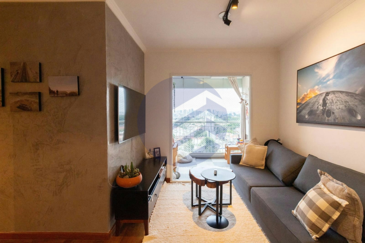Apartamento à venda com 3 quartos, sendo 1 suíte, em Vila Gomes, São Paulo - SP