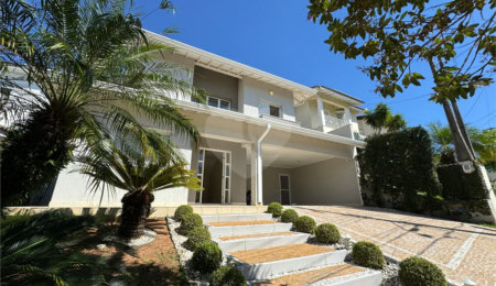 Casa para alugar com 4 quartos, sendo 2 suítes,  no condomínio Milleniun, Valinhos - SP