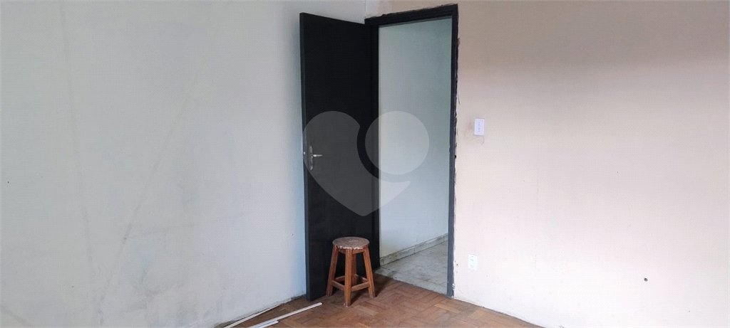 2 Casas – Bairro Aricanduva - c/ Salão Alugado – 56 m2 e 80 m2 – Terreno 5 x 25