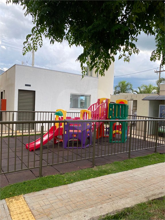 Apartamento para venda no Monte Athos.