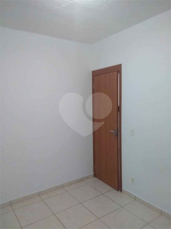 Apartamento no Condomínio Monte Logan.