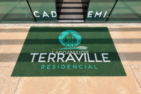 Casa à venda com 3 quartos, sendo 1 suíte, no condomínio Terra Ville, Três Lagoas - MS