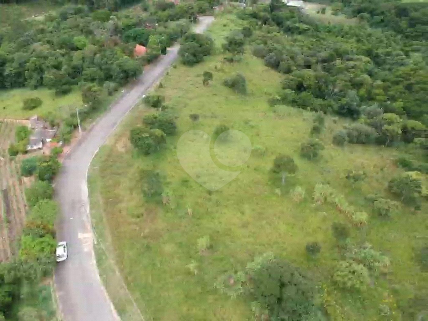 Terreno à venda no condomínio Arataba, Louveira - SP