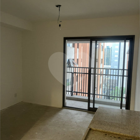 Studio novo no Paraíso á venda com 21m²