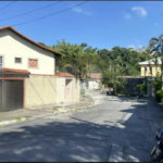 Casa no TREMEMBÉ Casa Estilo Rústico Industrial - JD GUAPIRA - CONDOMÍNIO FECHADO