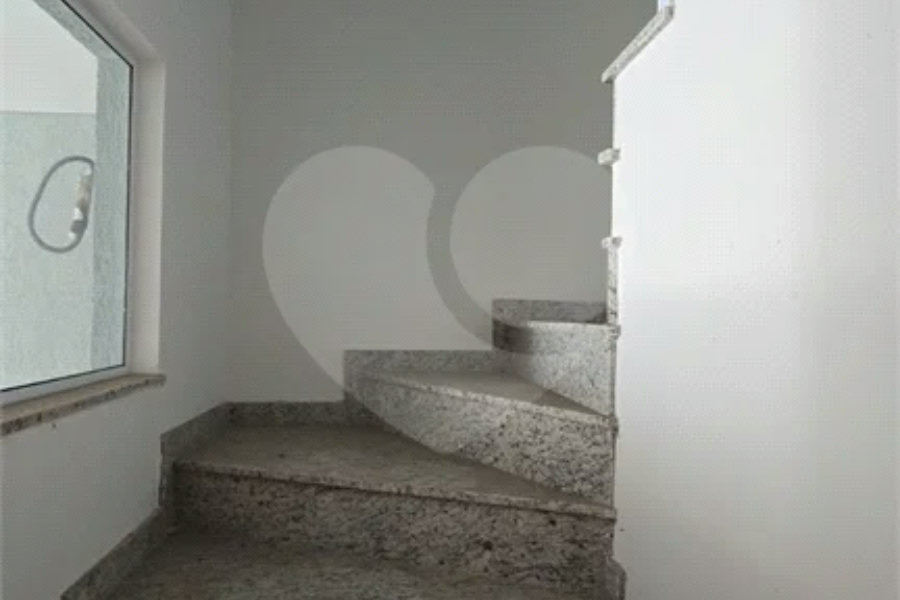 Sobrado à venda com 3 quartos, sendo 1 suíte,  em Pirituba, São Paulo, SP