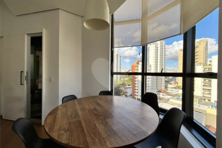 Cobertura duplex com 90 m², perfeita para quem busca conforto, privacidade e uma excelente localização.