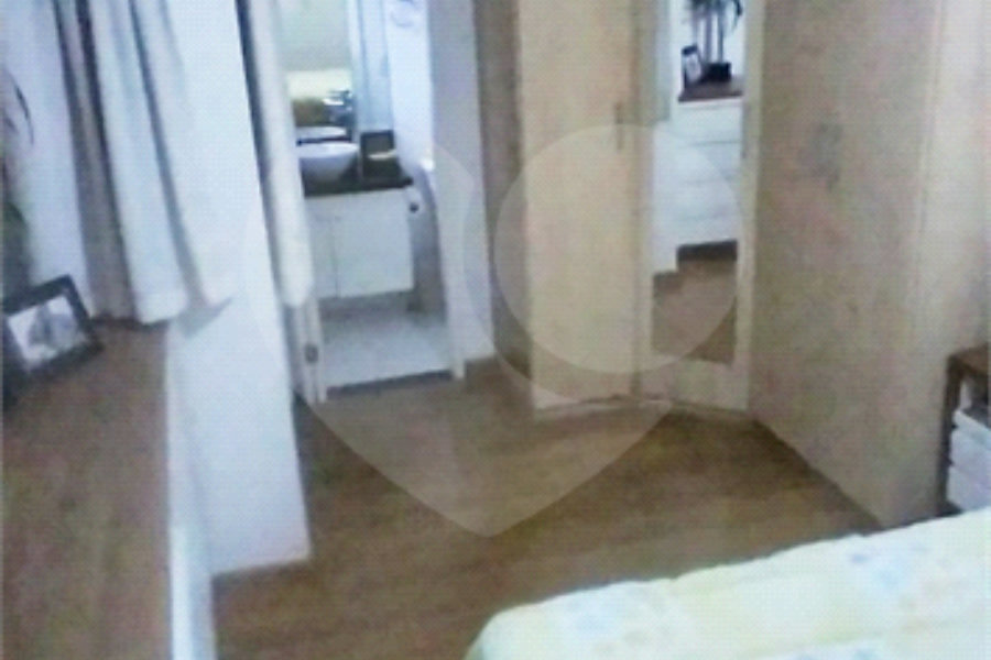 Casa à venda com 4 quartos, sendo 1 suíte, em Santana, São Paulo, SP