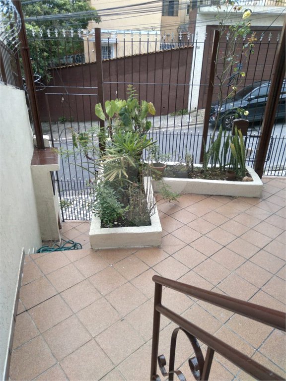 Sobrado à venda com 3 suítes em Jardim Peri, São Paulo, SP
