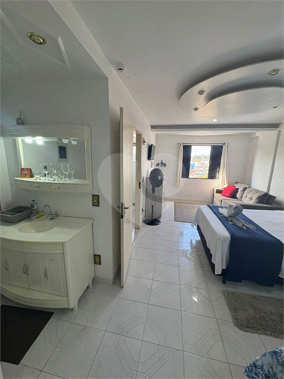 Flat à venda com 1 quarto no Centro, Mogi das Cruzes, SP