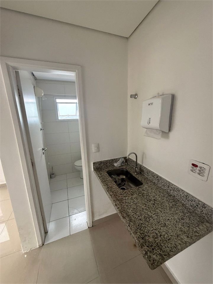 Sala Comercial para venda e locação, Boqueirão, Santos - SA0048.