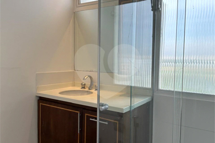 Apartamento para alugar com 3 suítes em Santana, São Paulo, SP