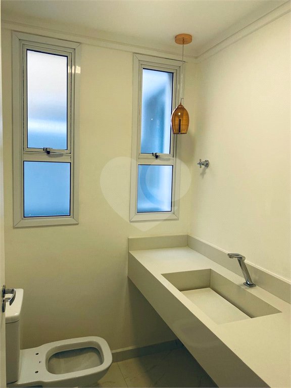 Sobrado à venda com 3 quartos, sendo 1 suíte,  em Santana, São Paulo, SP