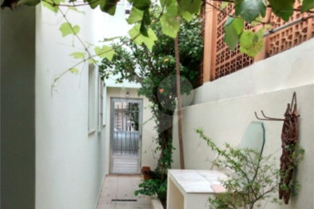 Sobrado à venda com 3 quartos, sendo 1 suíte, em Vila Medeiros, São Paulo, SP