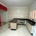 Sobrado à venda com 2 quartos em Vila Eros, Sorocaba, SP