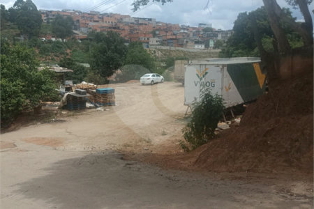 Terreno à venda com 1 suíte em Sítio Areião, São Paulo, SP