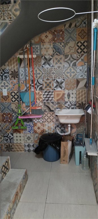 Sobrado à venda com 4 quartos, sendo 2 suítes, em Rio Pequeno, São Paulo, SP