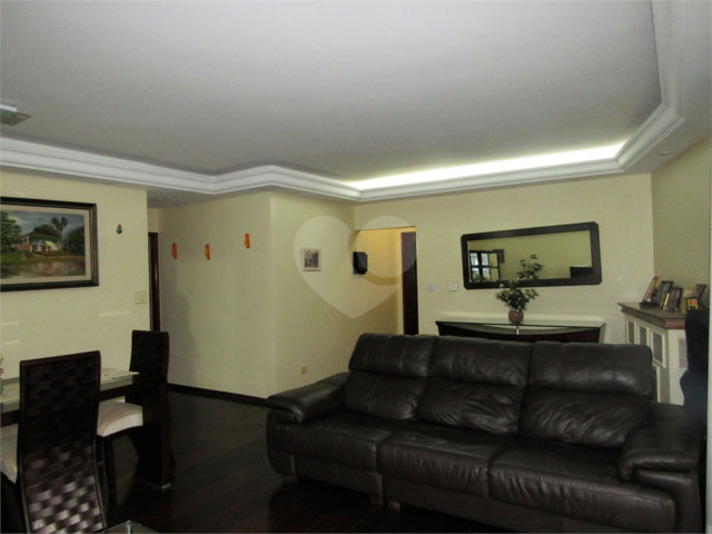 Casa Térrea à venda com 3 quartos, sendo 1 suíte,  em Chácara Flora, São Paulo, SP
